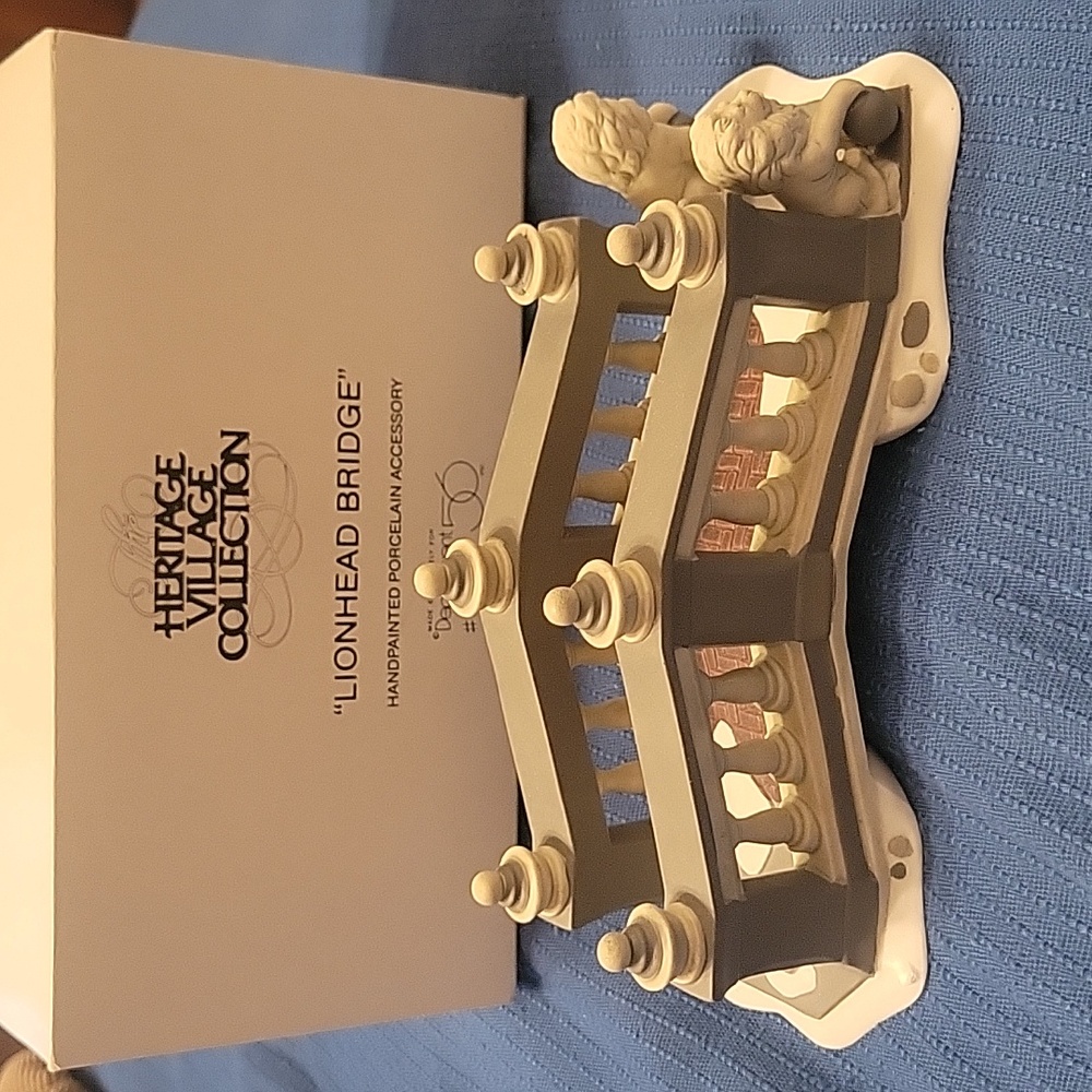 Vintage Department 56 Heritage Village Collection Lionhead Bridge Handpainted